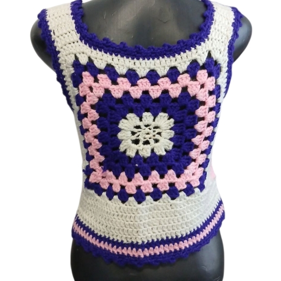 Vintage 70s Crochet Granny Square Handmade Top - Picture 4 of 9